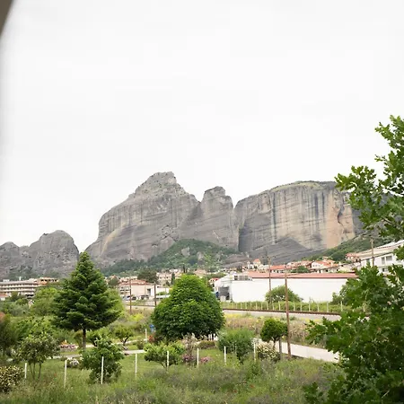 Meteora Vibes Калампака